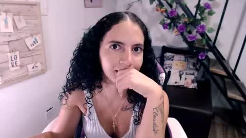 Snapshot of samantha2girl chatting on 13, 7, 2026 samantha online show from 13, 7, 2026