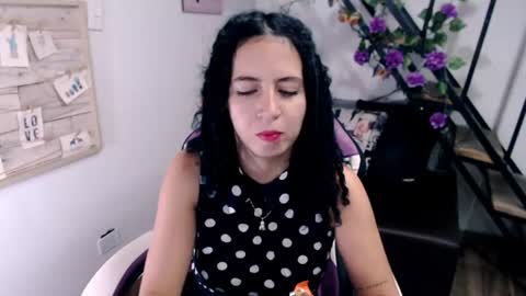 Snapshot of samantha2girl chatting on 28, 7, 2026 samantha online show from 28, 7, 2026