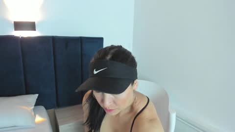 Samantha  online show from 8, 2, 2025