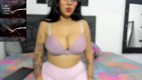 samantha cherry  online show from 26, 9, 2025