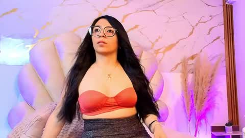 Samantha Diamont online show from 15, 4, 2026