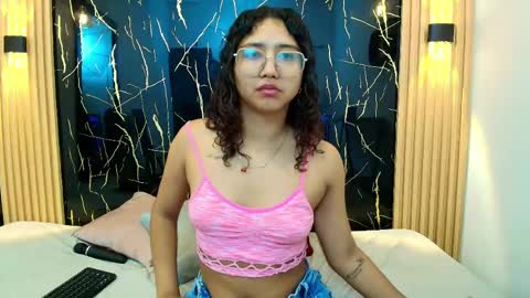    online show from 30, 4, 2026