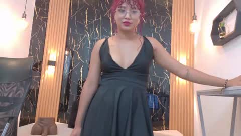 Snapshot of samantha_fox8 chatting on 17, 6, 2026 online show from 17, 6, 2026