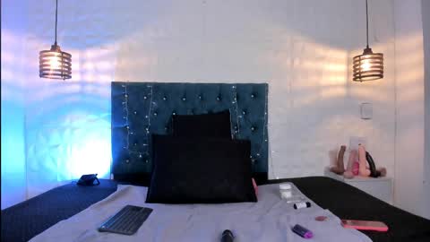 samantha_foxyy online show from 29, 5, 2026
