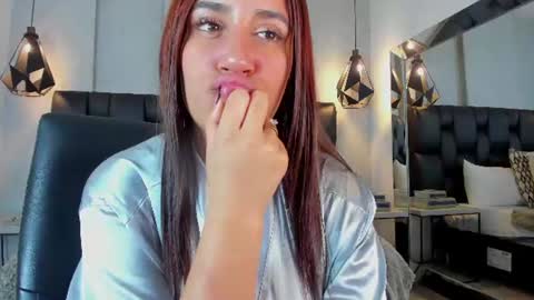 Snapshot of samantha_hotly chatting on 9, 8, 2026 Samantha online show from 9, 8, 2026