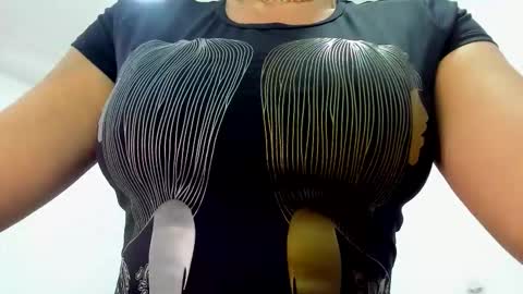 samantha_milfs online show from 28, 10, 2025