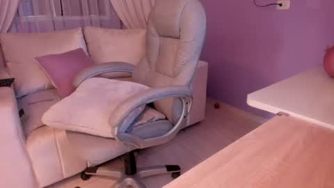 Snapshot of samantha_thompsoon chatting on 6, 7, 2026 samantha_thompsoon online show from 6, 7, 2026