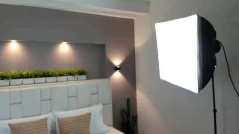  Samanthaa online show from 20, 2, 2025