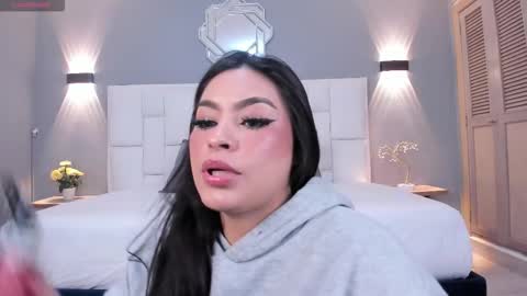  Samanthaa online show from 1, 12, 2025