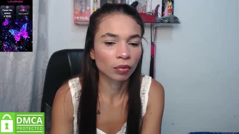 Snapshot of samanthaa_queen chatting on 4, 2, 2025 sam online show from 4, 2, 2025