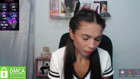 Snapshot of samanthaa_queen chatting on 13, 2, 2025 sam online show from 13, 2, 2025