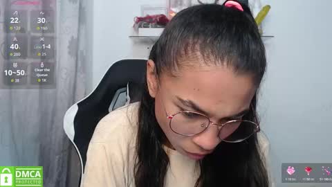 Snapshot of samanthaa_queen chatting on 23, 10, 2025 sam online show from 23, 10, 2025