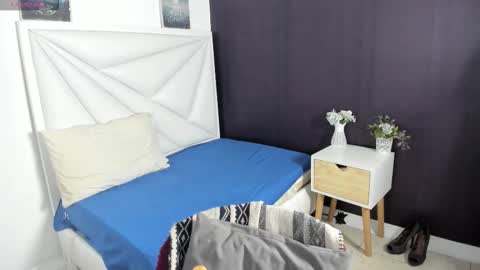 Samantha Anderson online show from 30, 9, 2025