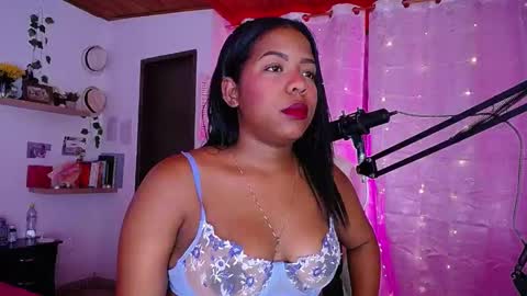 Samantha Bloom  online show from 7, 12, 2024