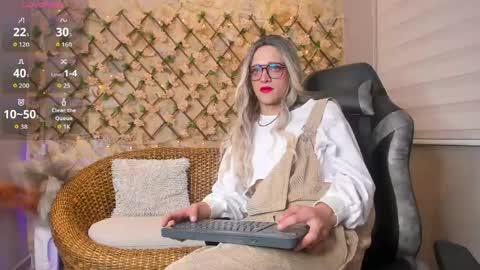 Snapshot of samanthadiiamond chatting on 19, 5, 2026 samanthadiiamond online show from 19, 5, 2026