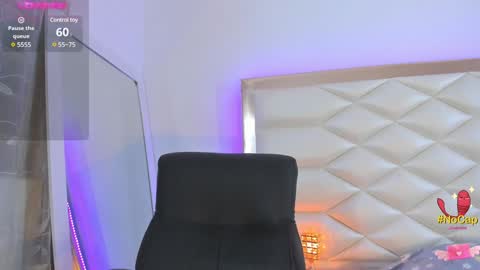 Sweet Samantha   online show from 2, 12, 2024