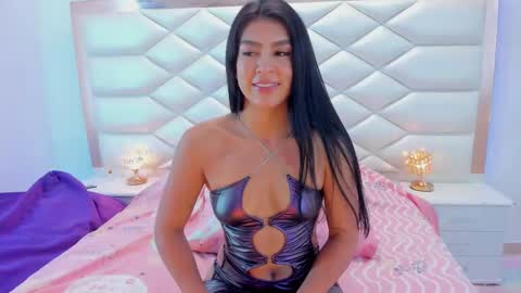Sweet Samantha   online show from 16, 9, 2025