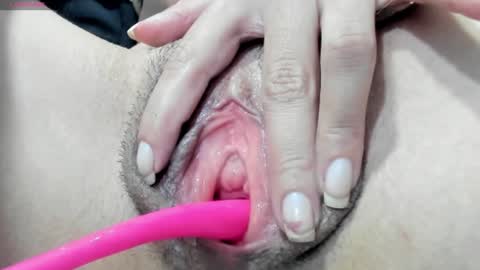 Snapshot of samanthahoteer96 chatting on 16, 1, 2025 samanthahoteer96 online show from 16, 1, 2025