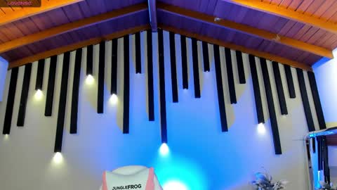 Samantha Klein online show from 13, 2, 2025