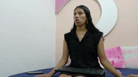 Snapshot of samanthalaurent chatting on 1, 6, 2026 samanthalaurent online show from 1, 6, 2026