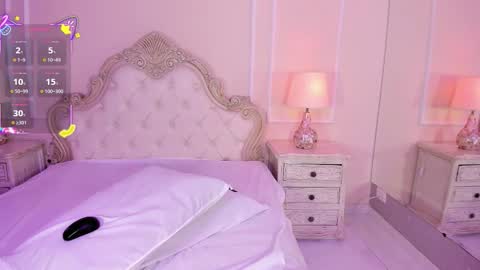 Samantha  online show from 25, 9, 2025