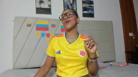 Snapshot of samaraa_smith1 chatting on 7, 7, 2026 samaraa_smith1 online show from 7, 7, 2026