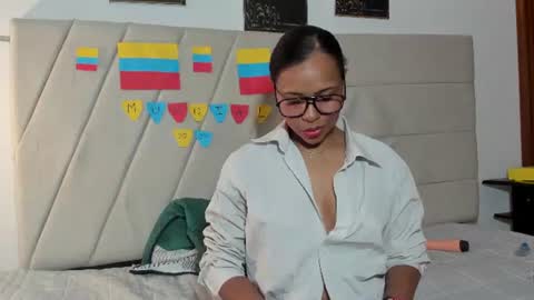 Snapshot of samaraa_smith1 chatting on 16, 7, 2026 samaraa_smith1 online show from 16, 7, 2026