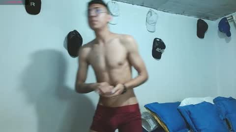 Snapshot of samfox_ chatting on 9, 4, 2026 SAM online show from 9, 4, 2026