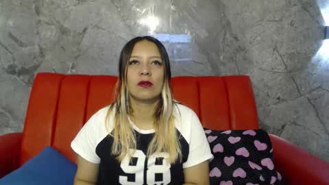 Snapshot of sami_1_8 chatting on 18, 12, 2025 Samy online show from 18, 12, 2025