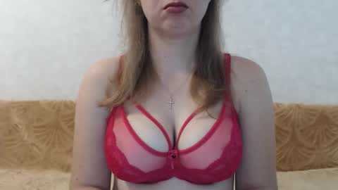 Snapshot of samiliya chatting on 9, 10, 2025 samiliya online show from 9, 10, 2025