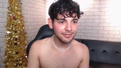 Snapshot of samir_bear chatting on 27, 12, 2024 Samir online show from 27, 12, 2024