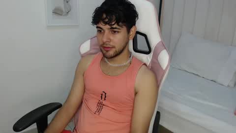 Snapshot of samir_bear chatting on 2, 1, 2025 Samir online show from 2, 1, 2025