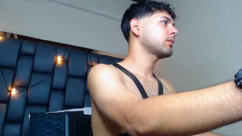 Snapshot of samir_bear chatting on 10, 1, 2025 Samir online show from 10, 1, 2025