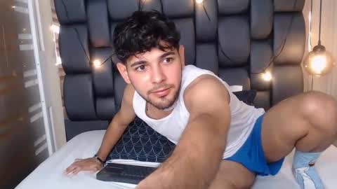 Snapshot of samir_bear chatting on 20, 1, 2025 Samir online show from 20, 1, 2025