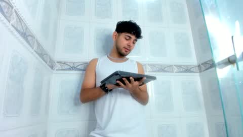 Snapshot of samir_bear chatting on 24, 1, 2025 Samir online show from 24, 1, 2025