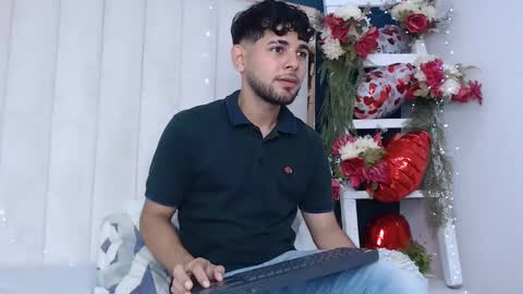 Snapshot of samir_bear chatting on 24, 2, 2025 Samir online show from 24, 2, 2025