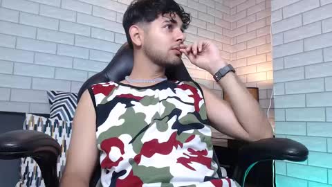 Snapshot of samir_bear chatting on 6, 3, 2025 Samir online show from 6, 3, 2025