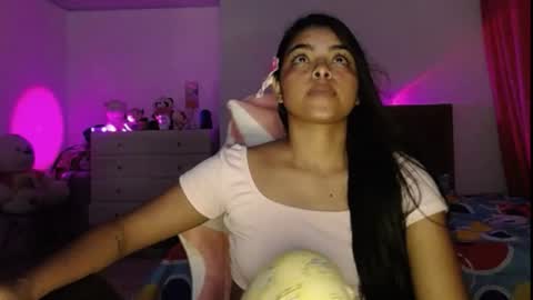 Danna dulce online show from 28, 6, 2026