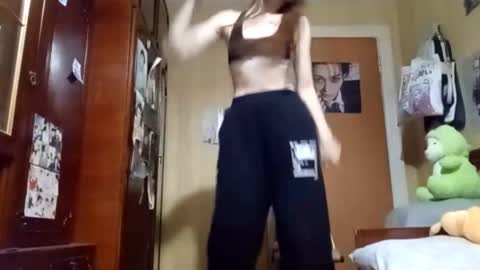 Snapshot of samiravilmont chatting on 16, 10, 2025 Mira online show from 16, 10, 2025