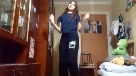 Snapshot of samiravilmont chatting on 24, 10, 2025 Mira online show from 24, 10, 2025
