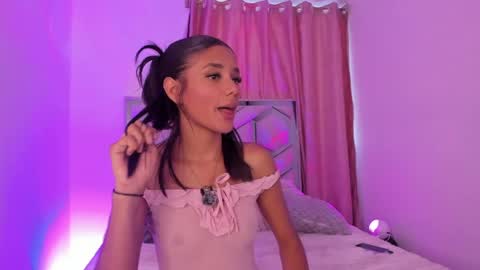 samirose_ online show from 9, 4, 2026