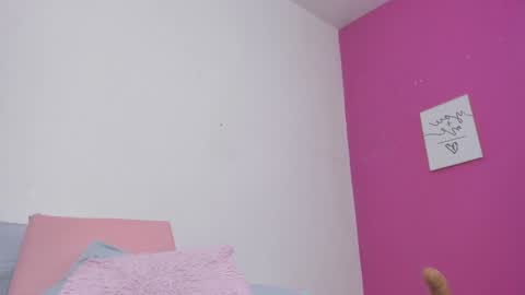 Snapshot of sammy_sm_ chatting on 6, 2, 2025 Sammy online show from 6, 2, 2025