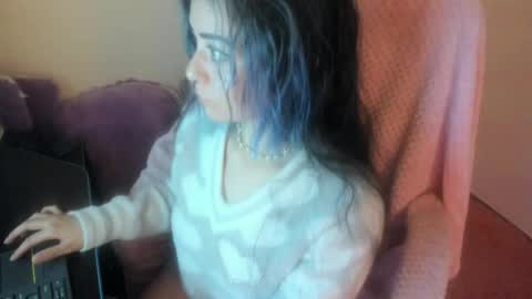   online show from 2, 5, 2026