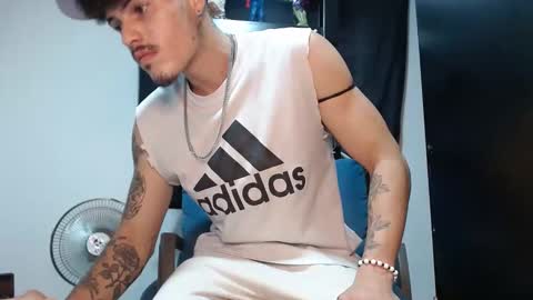 sammy model independiente online show from 18, 9, 2025