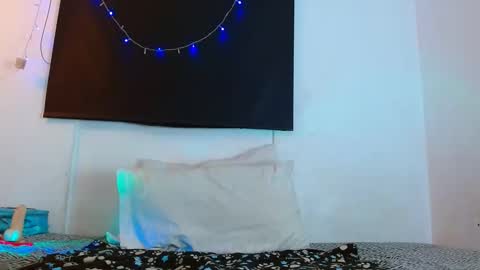 Snapshot of samntha_ferrer28 chatting on 6, 2, 2025 Samantha ferrer online show from 6, 2, 2025