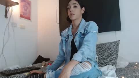 Snapshot of samntha_ferrer28 chatting on 8, 3, 2025 Samantha ferrer online show from 8, 3, 2025