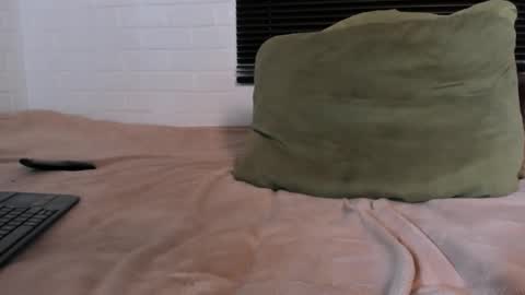 Snapshot of samuel_obrian chatting on 10, 3, 2026 Samuel online show from 10, 3, 2026