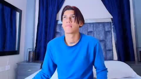 Snapshot of samuel_sincee chatting on 25, 1, 2025 Samuel Sincee online show from 25, 1, 2025