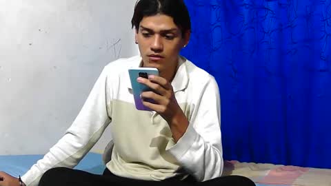 Snapshot of samuel_sincee chatting on 8, 4, 2026 Samuel Sincee online show from 8, 4, 2026