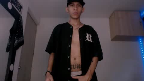   online show from 26, 1, 2025